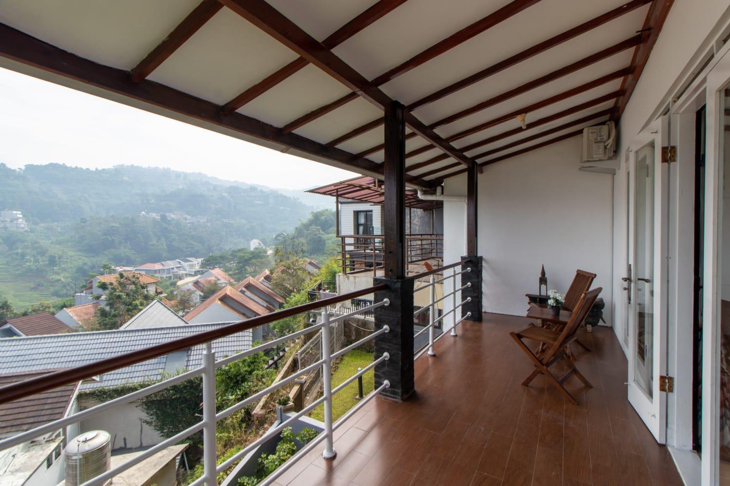 Villa Keluarga Syariah Resor Dago Pakar Bandung - View Bukit Екстер'єр фото